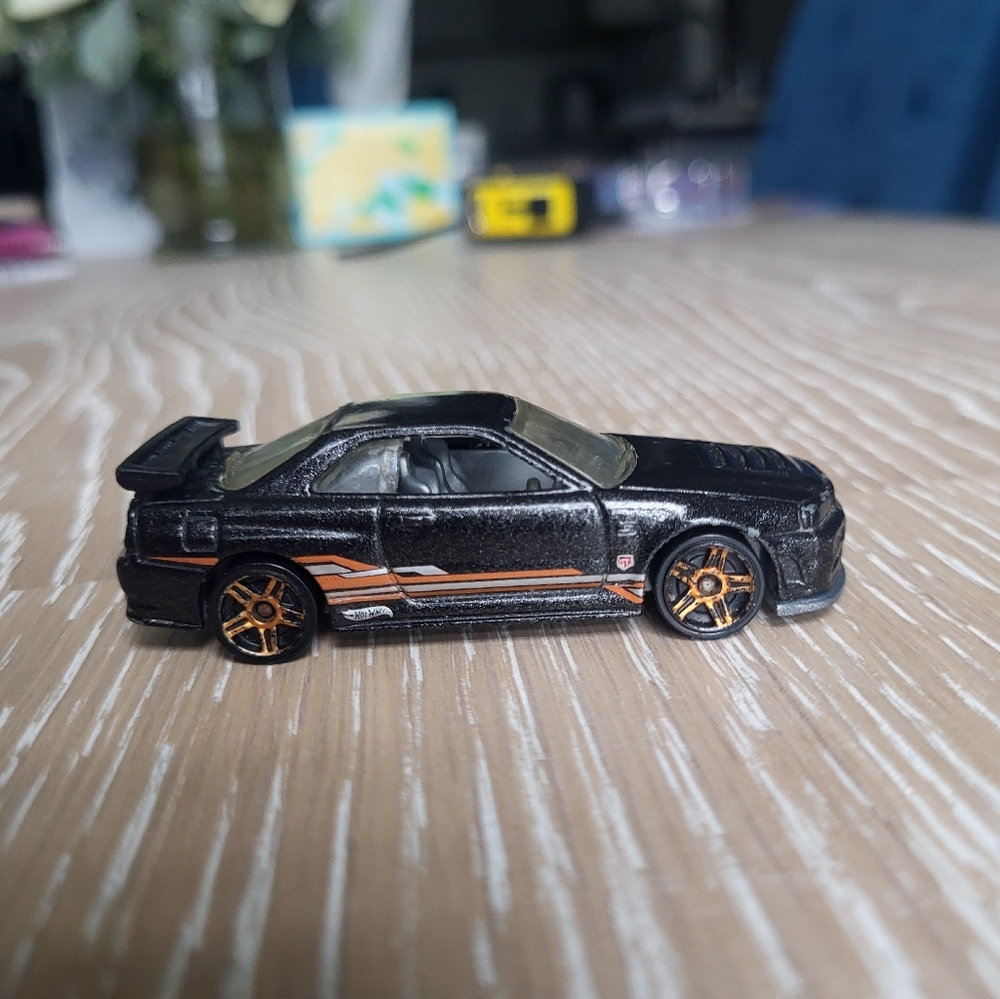 Hot Wheels 2009 Nissan Skyline GT-R R34